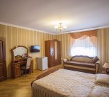 Golden Luxe Берегово - комнаты посуточно