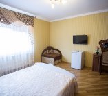 Golden Luxe Берегово - комнаты посуточно