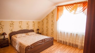 Комната 2-х местная Приватная усадьба Golden Luxe Берегово