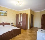 Отели Берегово - Голден Люкс номера посуточно